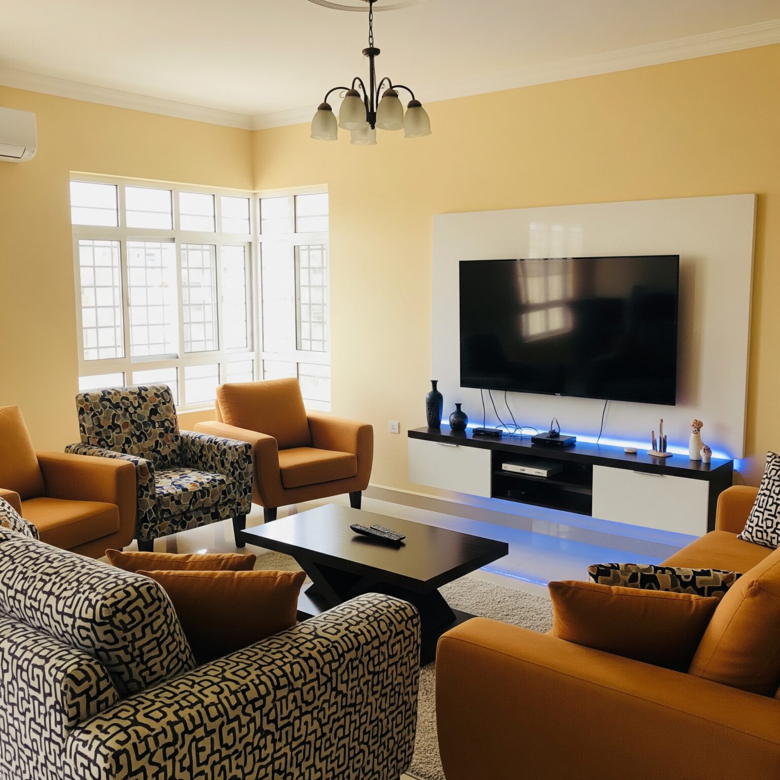 Things Guests Secretly Notice in Apartments (Even When They Don’t Say It)